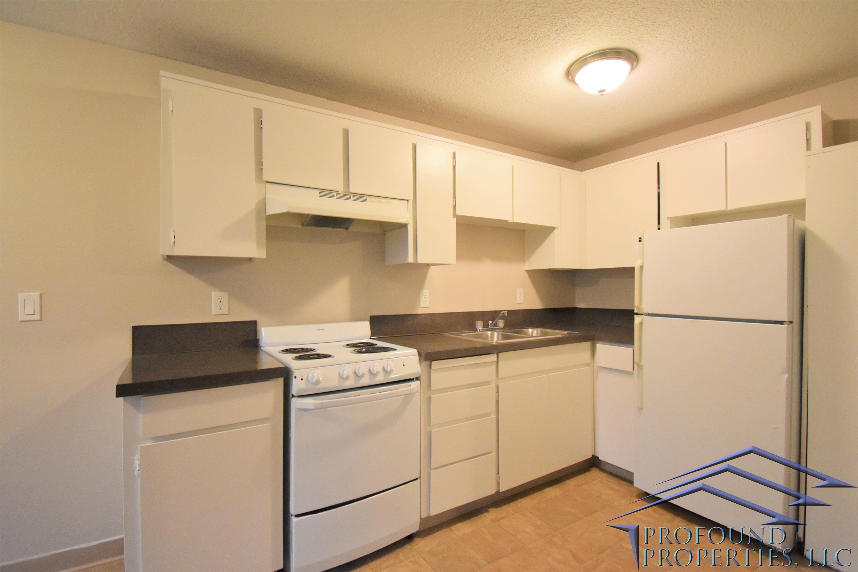 221 SE 12th Ave - 5